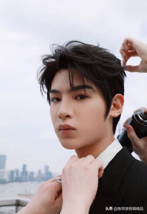 黄明昊娱乐圈爆料,揭秘明星幕后真相 第2张 黄明昊娱乐圈爆料,揭秘明星幕后真相 第2张